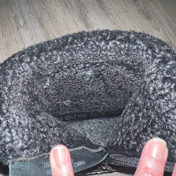 Lands End Suede Fleece Lined Booties - Picture 7 of 7